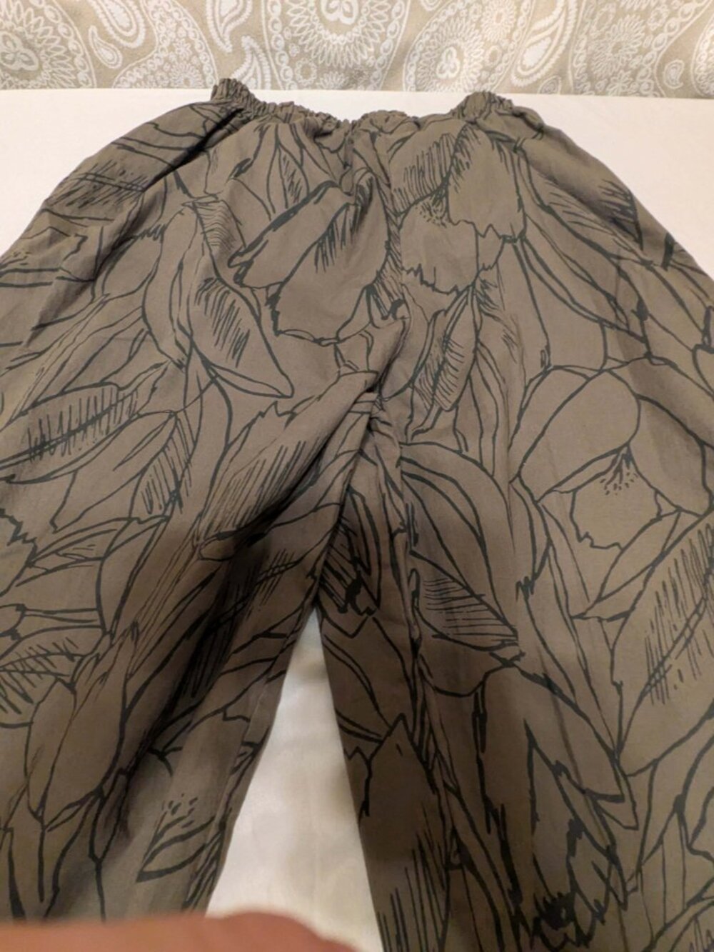 Bryn Walker Harem Pants Olive Green Floral Balloon Lagenlook Cropped Elastic - Picture 6 of 9